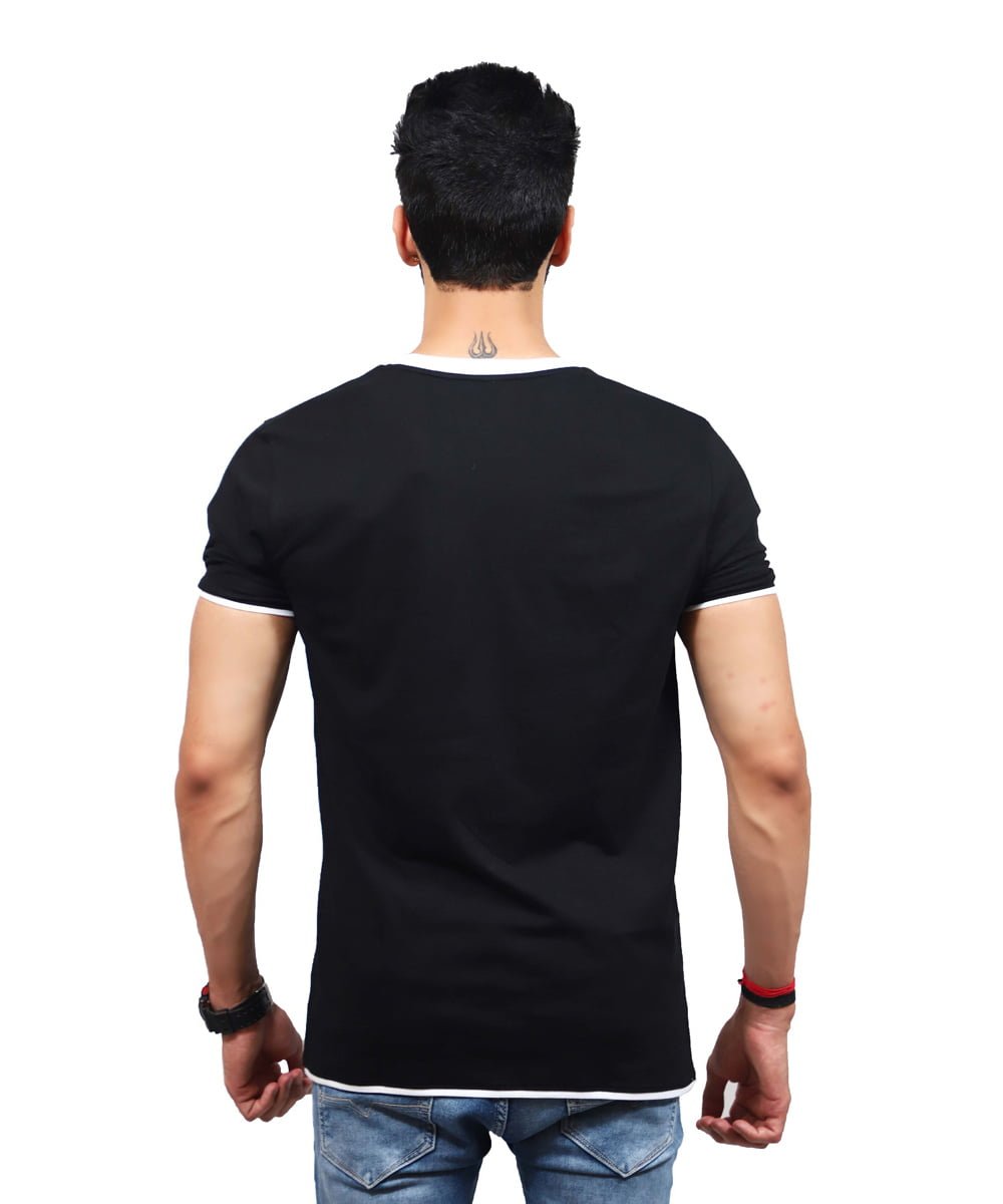 round-neck-t-shirt-black-and-white-plain-back-side