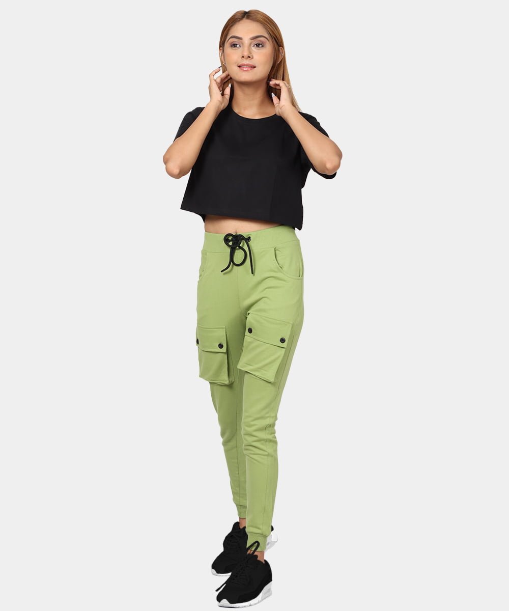 dark-green-joggers-womens-front-side-with-four-pockets